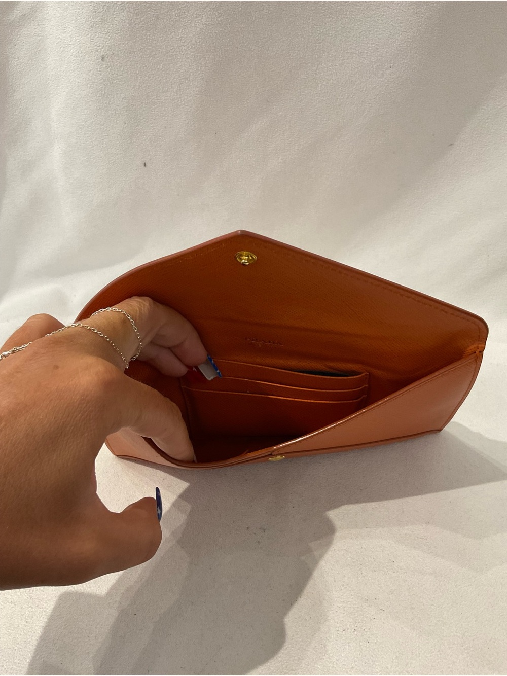 Prada Wallet - Picture 6 of 8